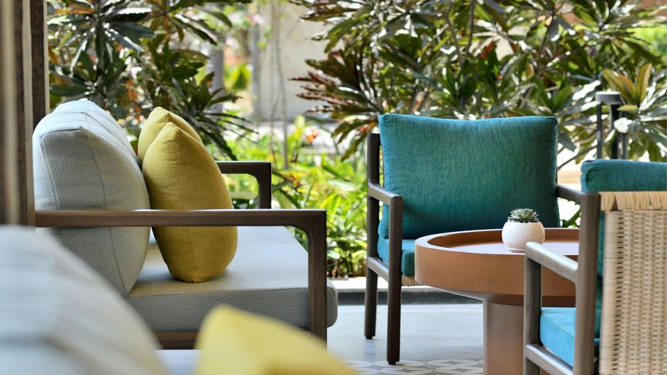 Mulberry Shades, A Tribute Portfolio Res Lobby