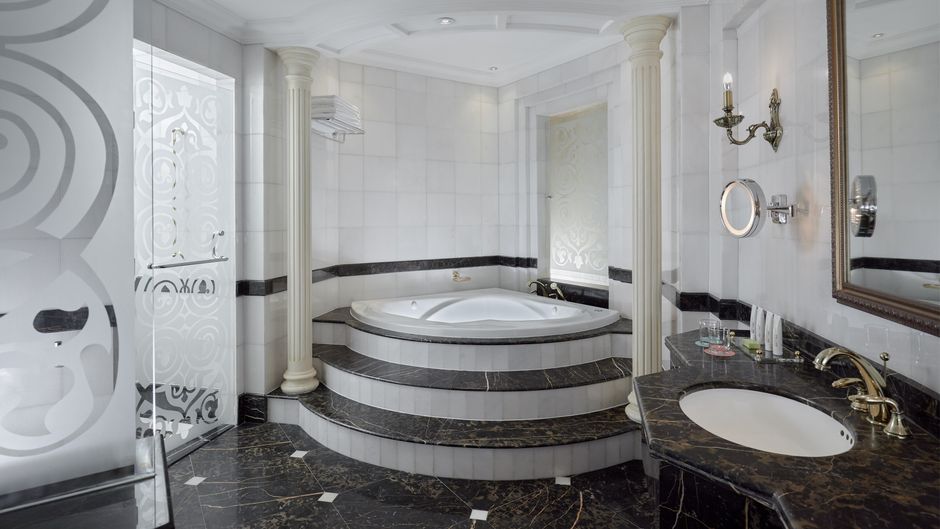 Le Meridien Makkah Room