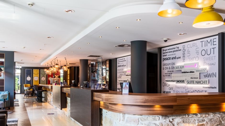 Premier Inn Dresden City Zentrum Lobby