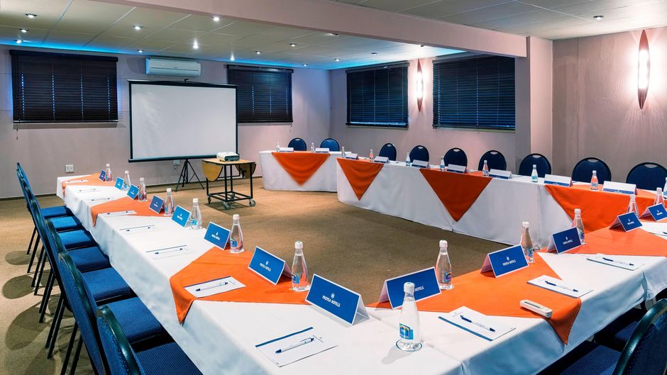 Protea Zambezi River Lodge Meeting