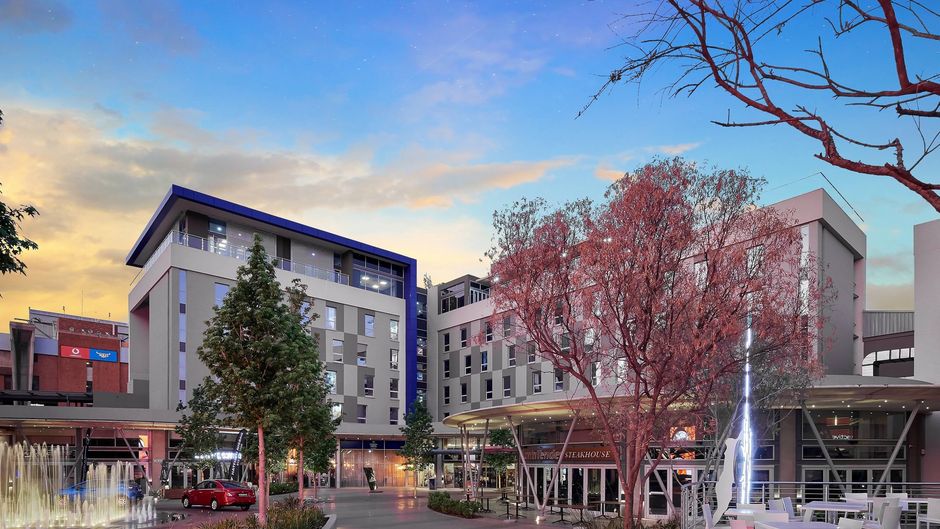 Protea Hotel Pretoria Loftus Park Exterior