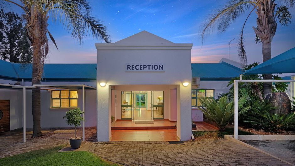 Protea Hotel Landmark Exterior