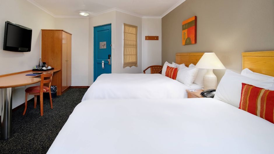 Protea Hotel Landmark Room