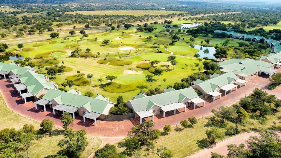 Protea Hotel Ranch Resort Exterior