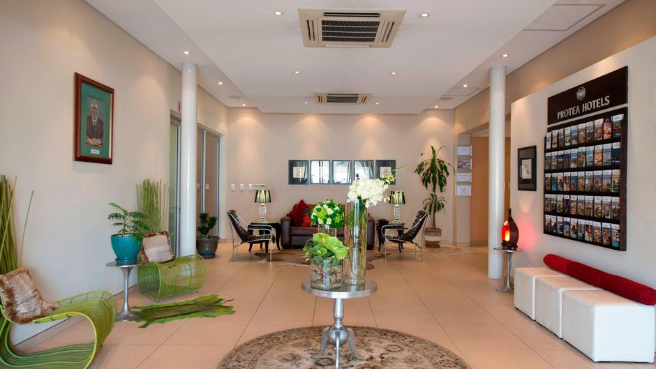 Protea Hotel Furstenhof Lobby