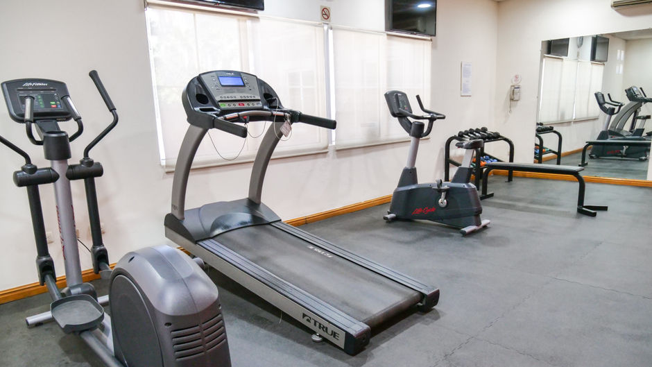 Holiday Inn Express Galerias Sn Jeronimo Health Club