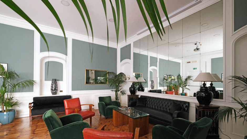 Atlantico Hotel Lobby
