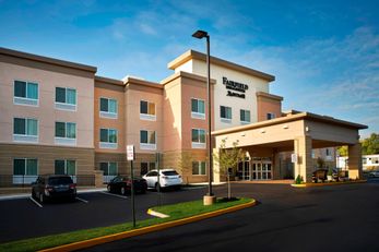 Fairfield Inn & Suites Alexandria