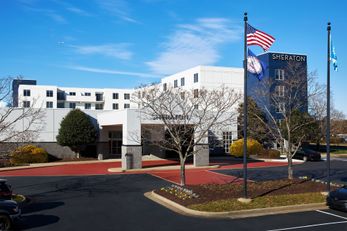 Sheraton Richmond Airport Hotel