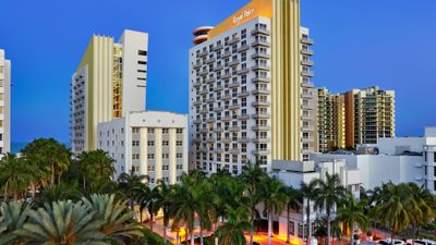 Royal Palm, a Tribute Portfolio Resort