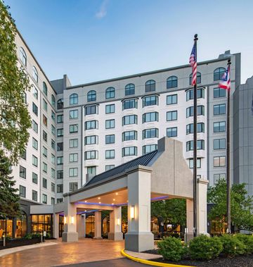 Sheraton Suites Columbus Worthington