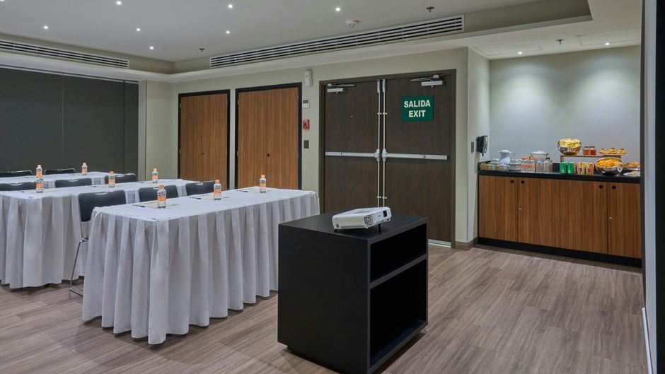 City Express by Marriott Guaymas Meeting