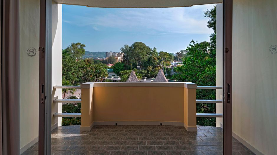 Sheraton Presidente San Salvador Hotel Room