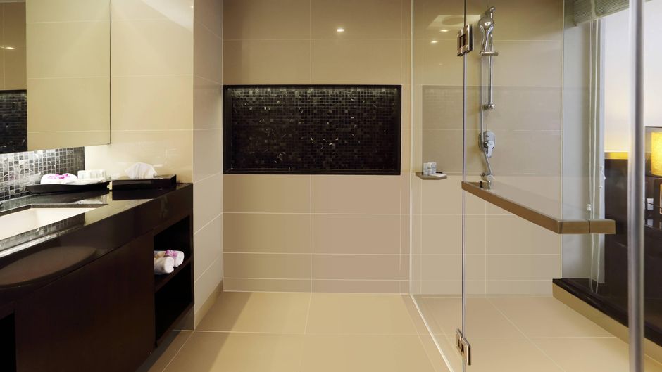 Le Meridien Phuket Beach Resort Room