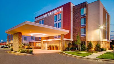 SpringHill Stes Carle Place Garden City