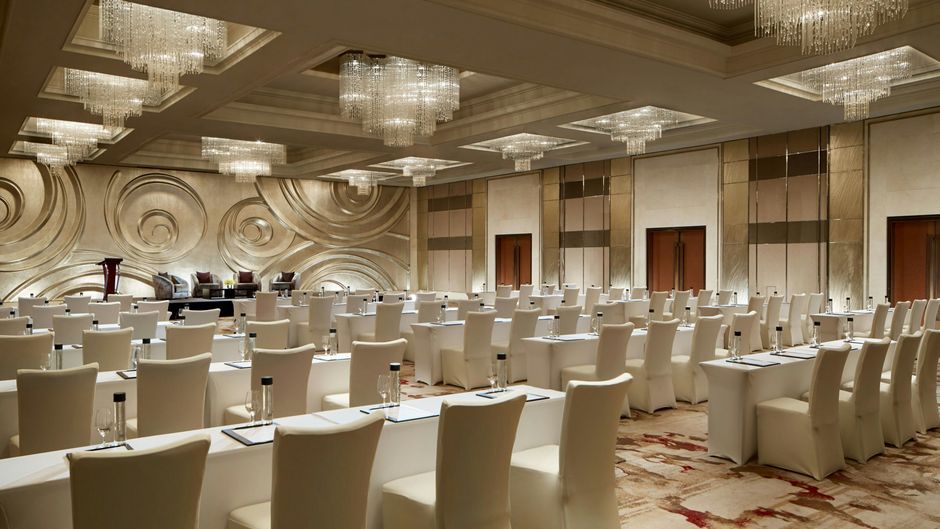 The Ritz-Carlton, Shanghai Meeting