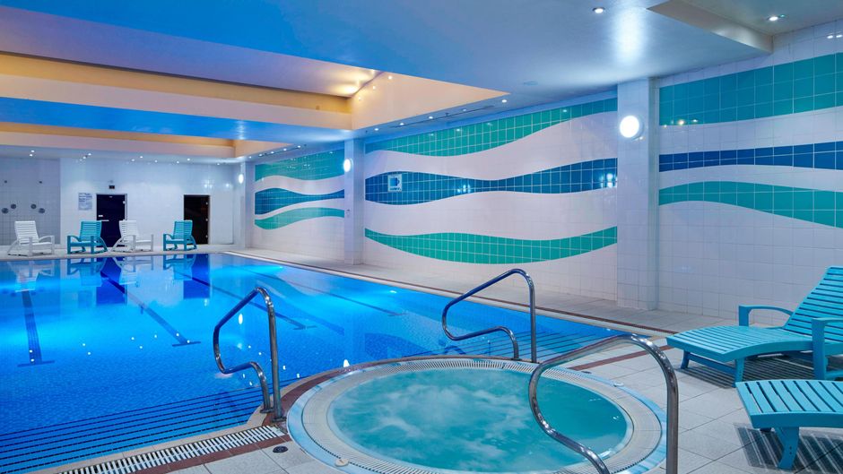 London Heathrow Marriott Hotel Pool