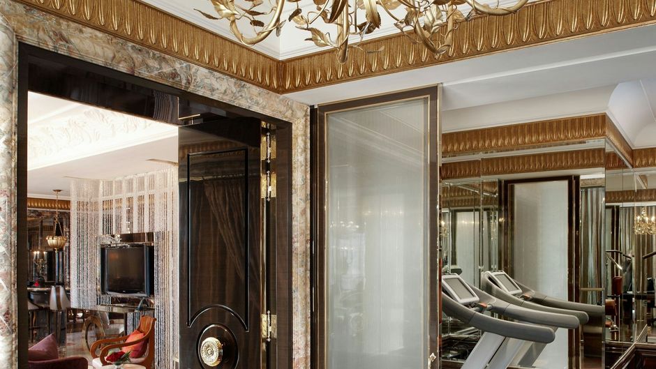 The St. Regis Singapore Suite