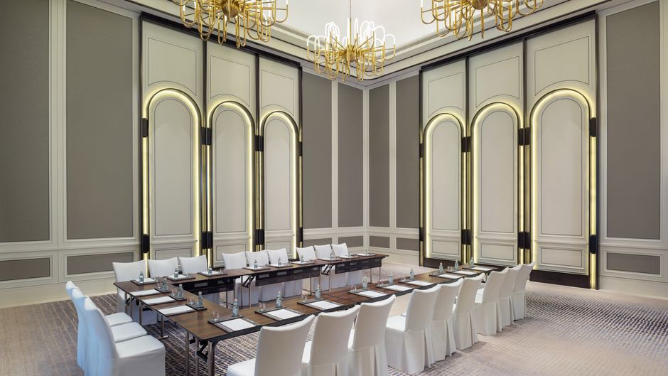 The St. Regis Singapore Meeting