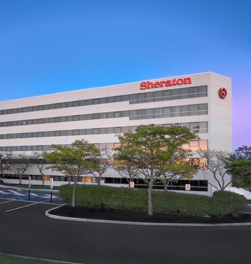 Sheraton Eatontown Hotel