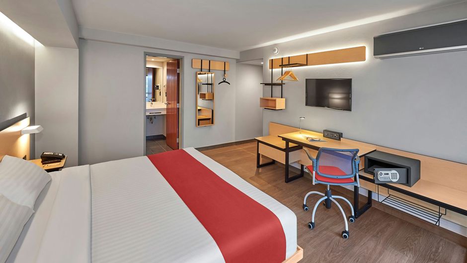 City Express by Marriott EBC Reforma Room