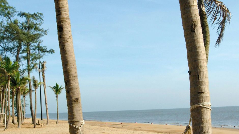 Sheraton Haikou Hotel Beach