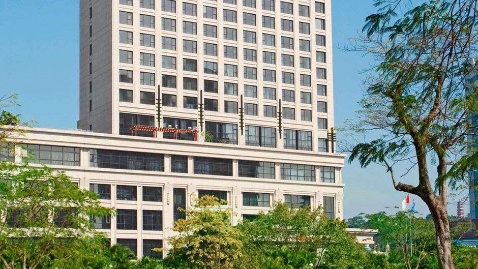 Sheraton Zhongshan Hotel Exterior