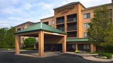 Courtyard Cleveland Westlake