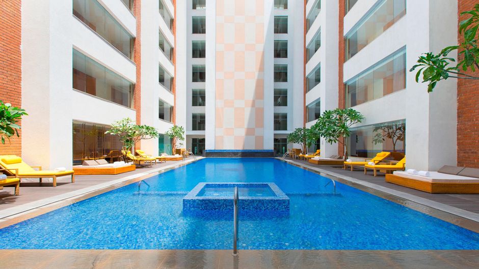 Sheraton Hyderabad Hotel Pool