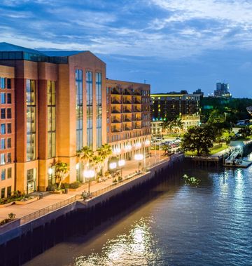Marriott Savannah Riverfront