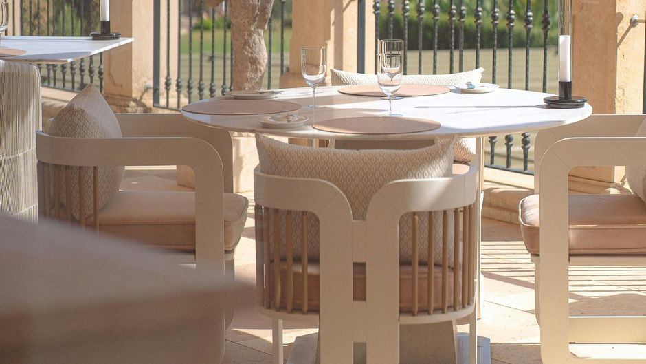The St. Regis Mardavall Mallorca Resort Restaurant