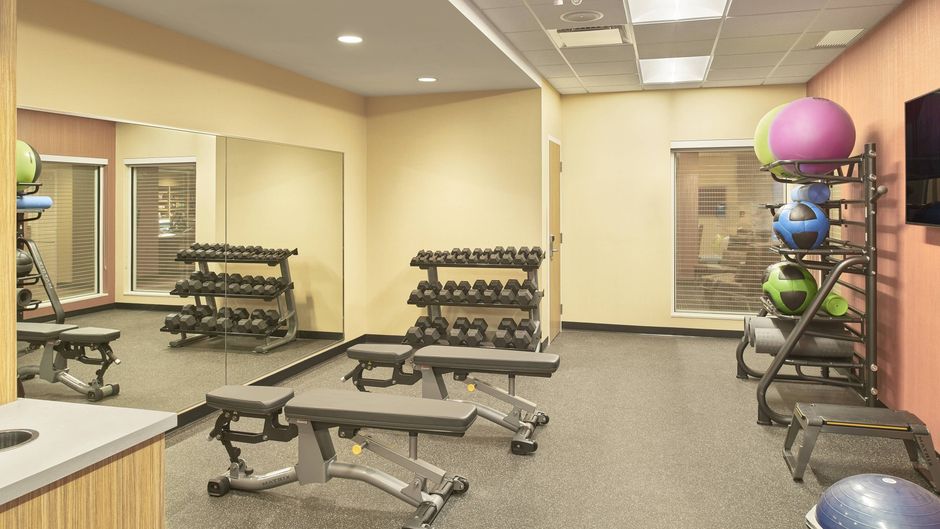 TownePlace Stes By Marriott Medicine Hat Health Club