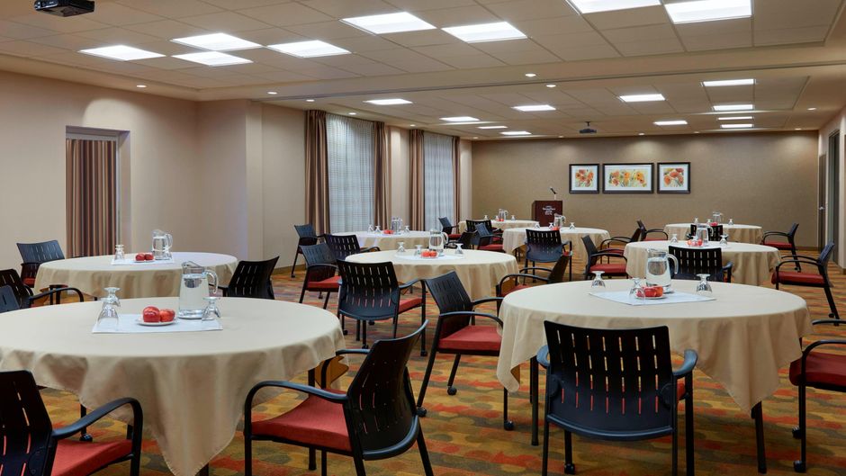 TownePlace Suites Thunder Bay Meeting