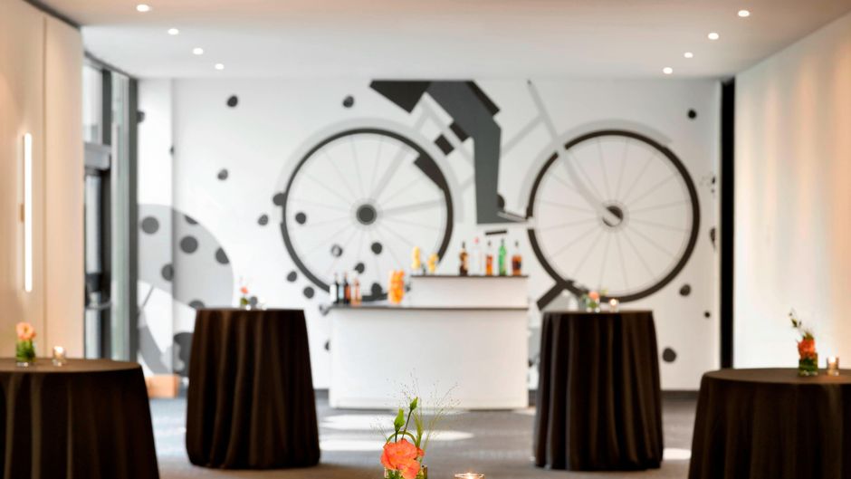 Hotel PUR, A Tribute Portfolio Hotel Meeting
