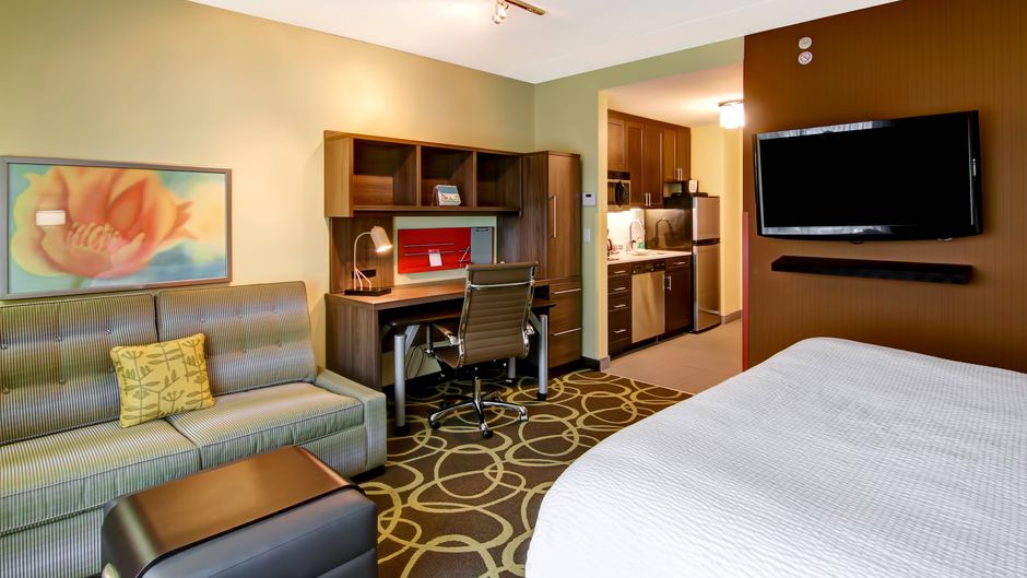 TownePlace Suites Kincardine Pool
