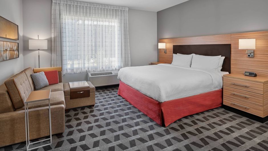 TownePlace Suites Edmonton Sherwood Park Suite