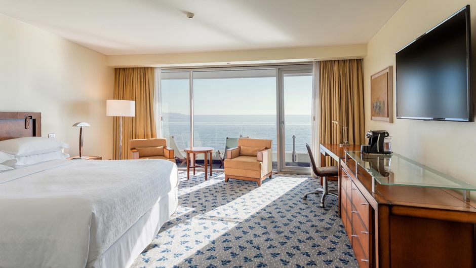 Sheraton Miramar Hotel & Convention Ctr Room