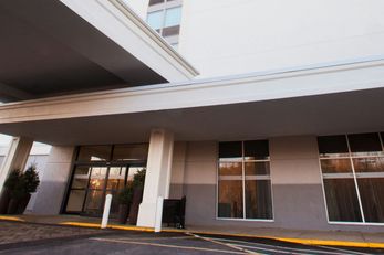 Sheraton Pittsburgh Airport Hotel