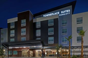 TownePlace Stes Phoenix Glendale Sports