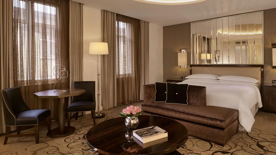 Sheraton Grand London Park Lane Suite