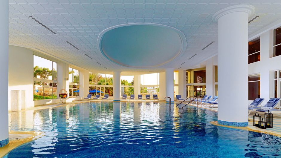 Sheraton Tunis Hotel Pool