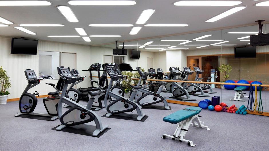Yokohama Bay Sheraton Hotel & Towers Health Club