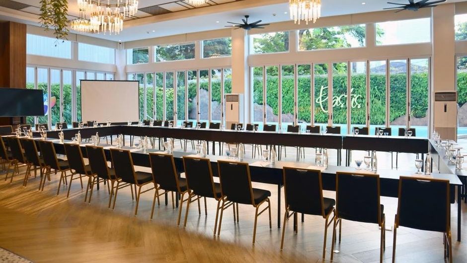 Oakwood Suites Kuningan Jakarta Ballroom