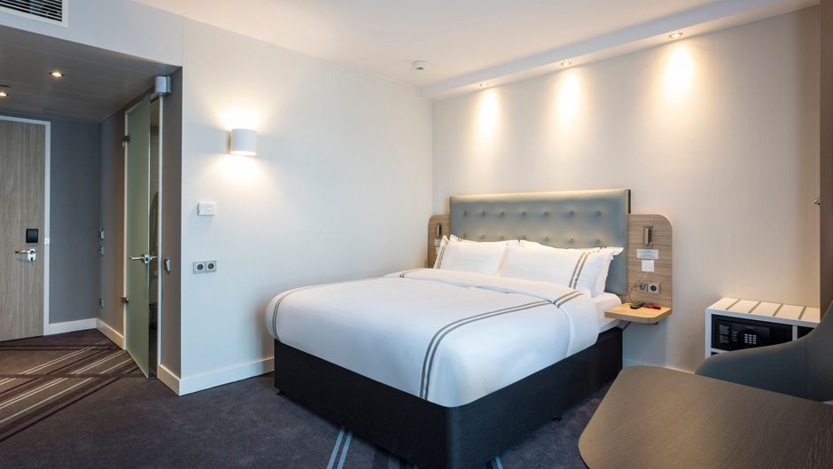 Premier Inn Freiburg City Sud Room