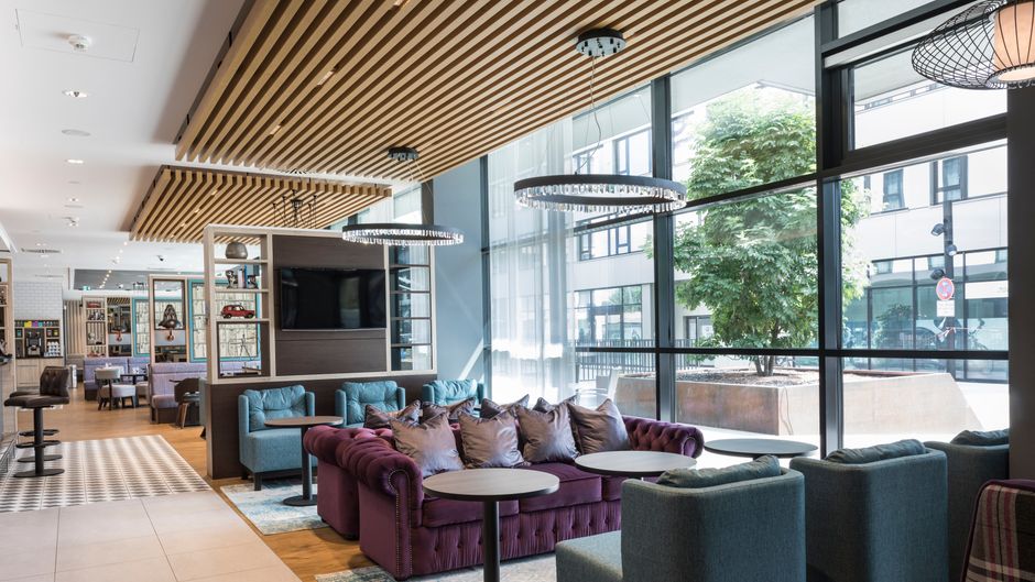 Premier Inn Freiburg City Sud Lobby