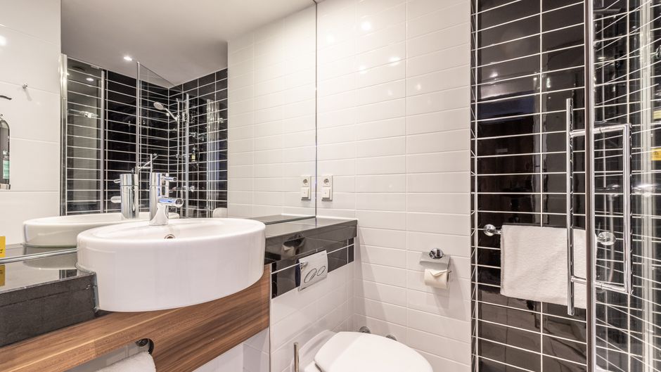 Premier Inn Hamburg City Alster Room