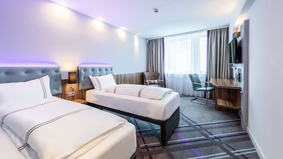 Premier Inn Hamburg City Alster Room
