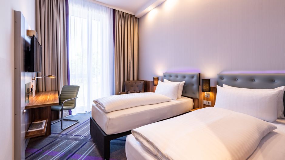 Premier Inn Heidelberg City Zentrum Room