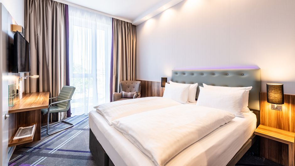 Premier Inn Heidelberg City Zentrum Room
