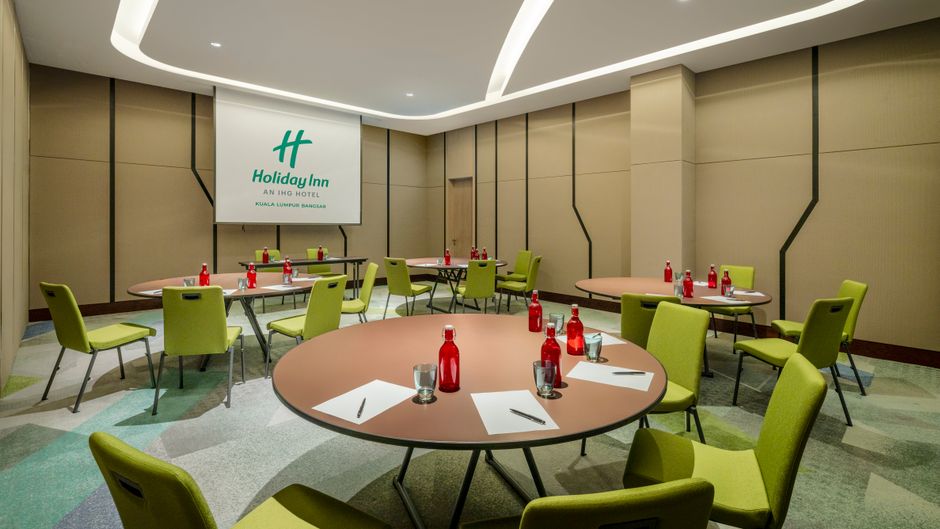 Holiday Inn Bangsar Meeting
